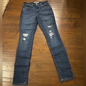 Levi’s 721 High Rise Skinny Jeans